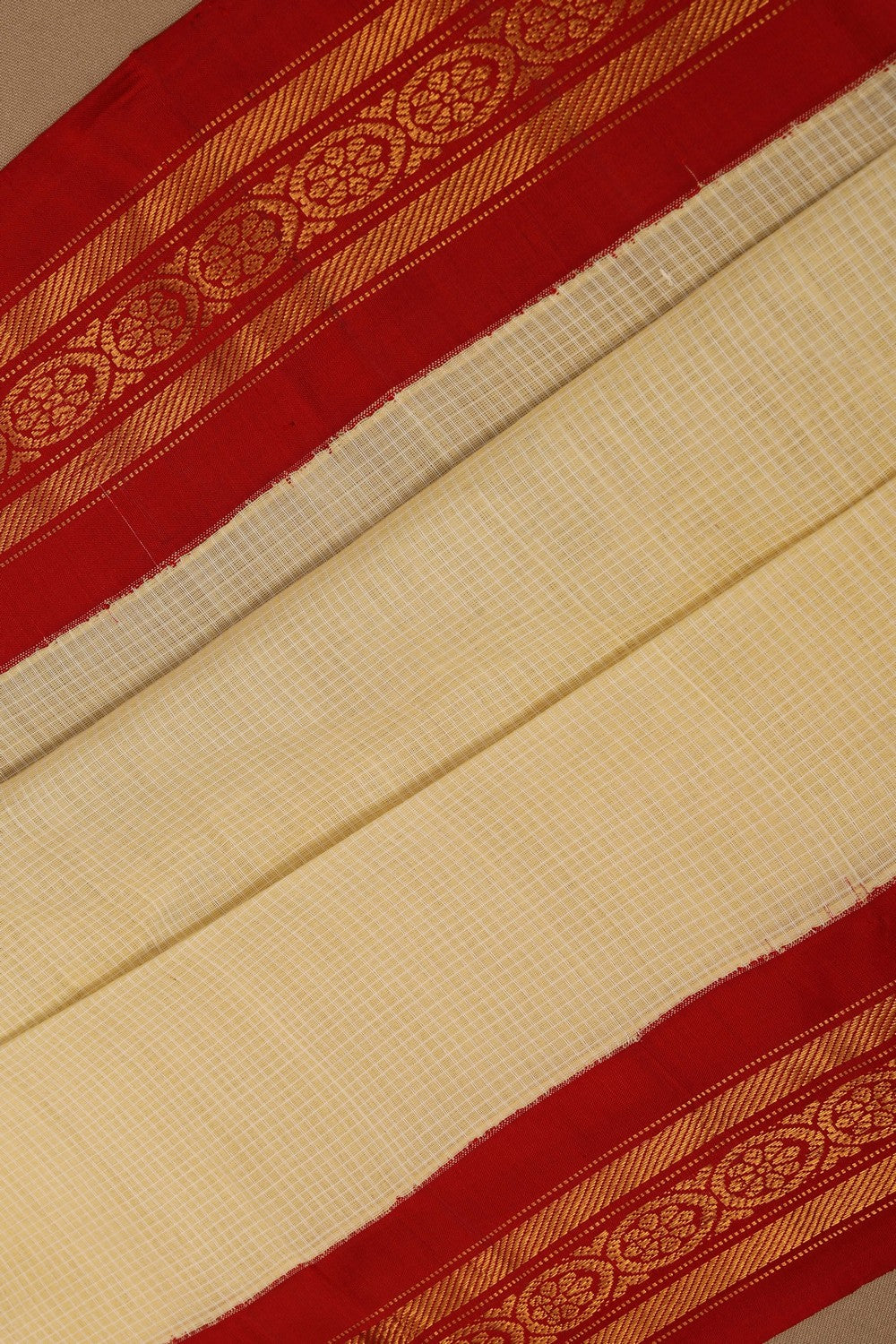 Image of Gadwal Cotton Cream Saree